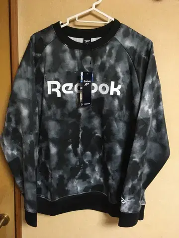 새상품 Reebok 트레이닝복 L