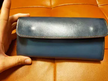 파란색 장지갑 일본제