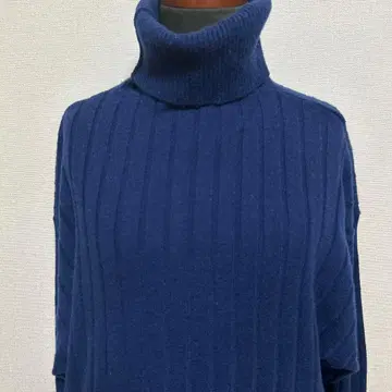 에트르 도쿄 캐시미어&울 네이비 스웨터.