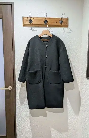 늑대와 올빼미 노카라 코트