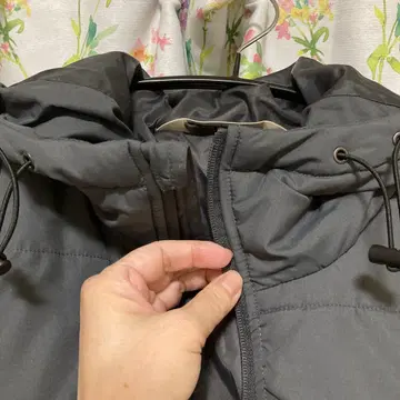 후드 부착 다운 자켓 다크 그레이