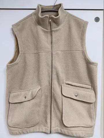 Dancer Recycled Fleece Vest (Natural)