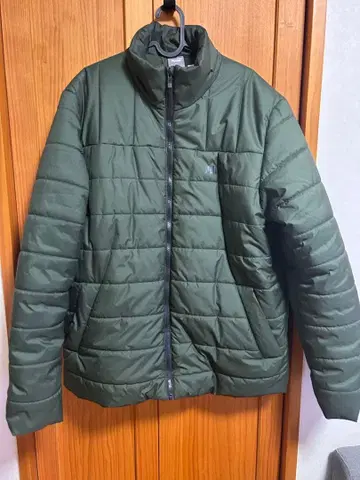 PUMA 패디드 자켓