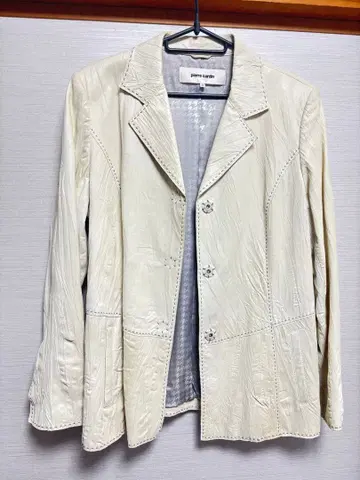 아이보리 가죽 자켓 사이즈 11호 양가죽
