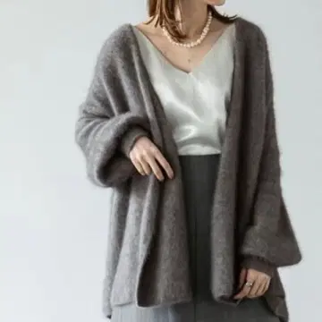 NOBLE 노블 퍼 니트 퍼프 가디건 그레이