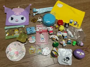 산리오 여러가지 굿즈 묶음 판매