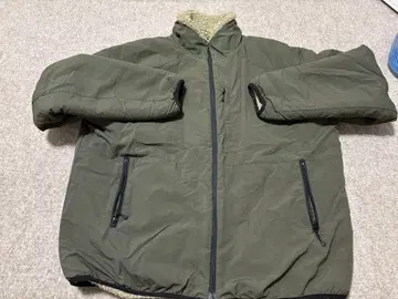 리버서블 플리스 자켓 올리브 그린/베이지