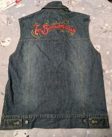 T.M.T. 자수 데님 베스트 L 사이즈