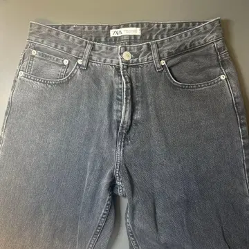 ZARA 그레이 스트레이트 데님