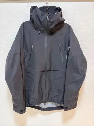 DESCENTE ALLTERRAIN 81 ZENCHIKEI