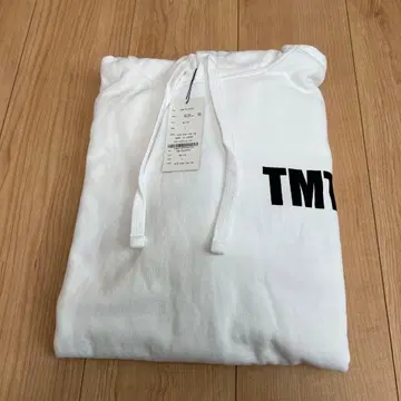 TMT BIGHOLIDAY 화이트 후드티
