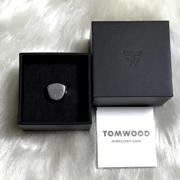 48(약 8호) TOM WOOD 톰우드 쉴드 반지 핑키 다이아