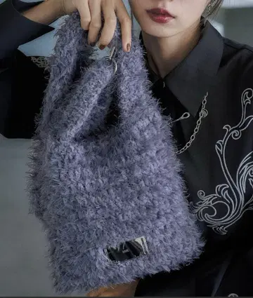 [새상품급] HARE 샤기 니트 미니백 그레이