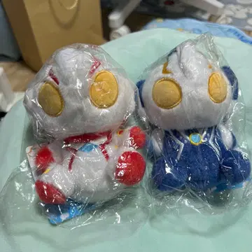 울트라맨 메비우스 히카리 후와누이 복슬복슬 앉아있는 봉제 인형