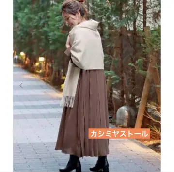 [ 새상품급 ] 저널 스탠다드 캐시미어 100% 스톨 머플러 베이지