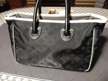 나일론 다크 네이비 토트백 로고