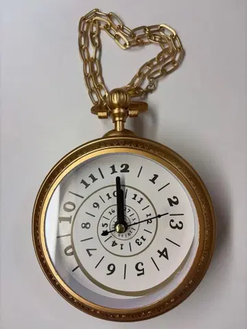 디즈니 디센던트 4 레드 타임머신 시계 소품