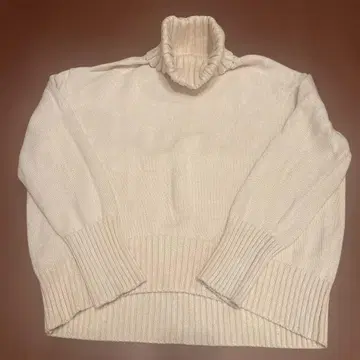 [ 새상품급 ] 프리스틴 빅 터틀넥 니트