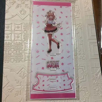 컬러풀 피치 뮤지엄 아크릴 스탠드 노아님