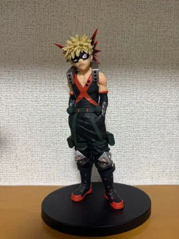 나의 히어로 아카데미아 바쿠고 카츠키 피규어