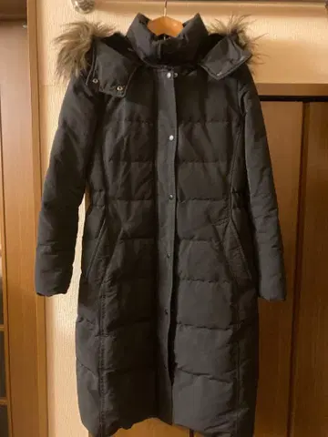 유니클로 최강 다운 하이브리드 다운 울트라 웜 롱 코트