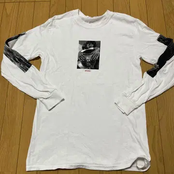 FLAGSTUFF 프린트 롱 슬리브 티셔츠 화이트