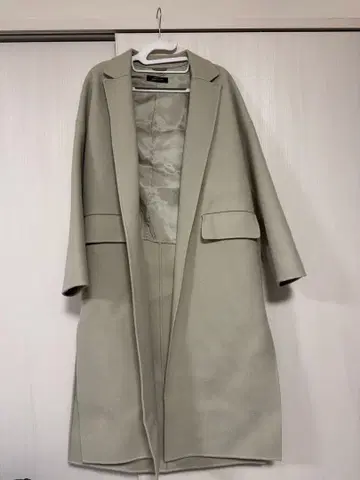 STUNNING LURE 라이트 그린 리버 코트