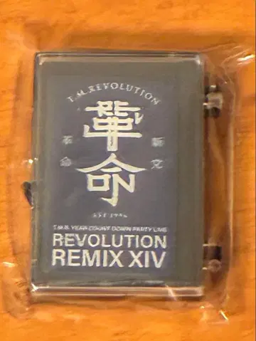 T.M.Revolution 이어폰줄 오사카 12/14 핀 배지