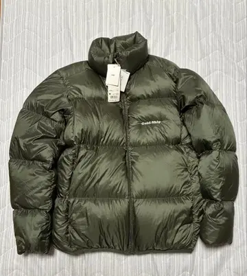 UNIQLO 울트라 라이트 다운 올리브 골드십 자수