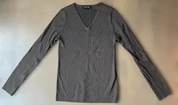 새상품급 UNTITLED 울 V넥 니트 다크 브라운 9호 상당