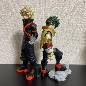 바쿠고 카츠키 미도리야 이즈쿠 피규어 묶음 판매