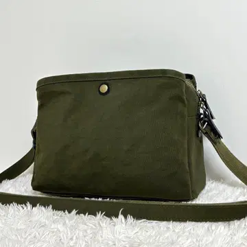 [ 새상품급 ] 배기즈 아넥스 초경량 염축 가공 주름 나일론 숄더백