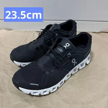 [ 컨디션 최상 ] 온 클라우드 5 블랙&화이트