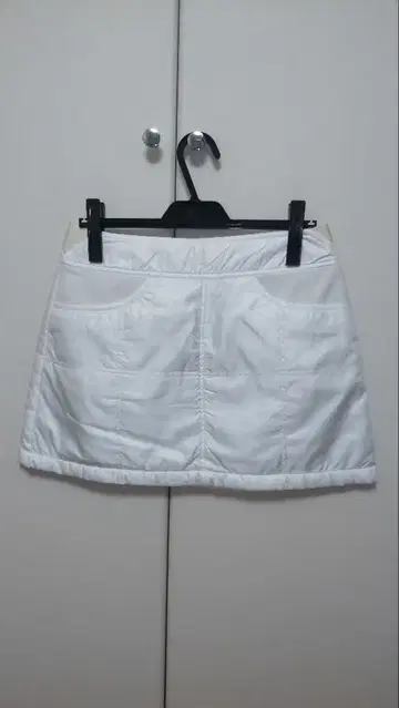 새상품급 23구 골프 퀼팅 스코트 M 사이즈