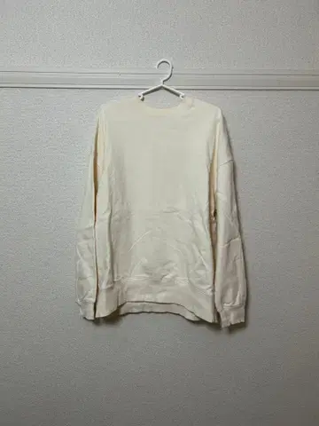 MUHAKU XL 사이즈 크림색 맨투맨