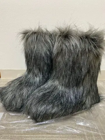 그레이 인조 모피 롱 부츠