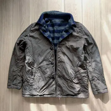 후드 부착 브라운 자켓