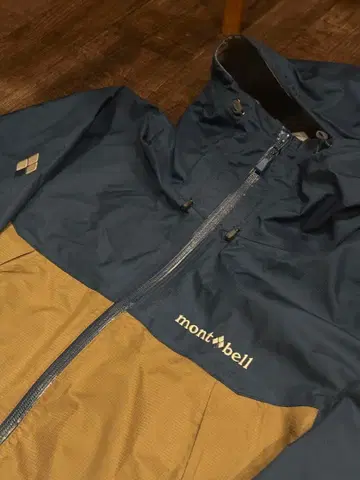 [ 단종된 색상 ] 구형 로고 몽벨 썬더패스 자켓 S