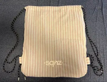 [ sqnz ] 냅색 백 2WAY 브랜드 로고 체크 스트라이프