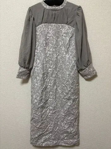 새상품 L 사이즈 13호 도리돌 보 드레 시어 퍼프 슬리브 자카드 드레스