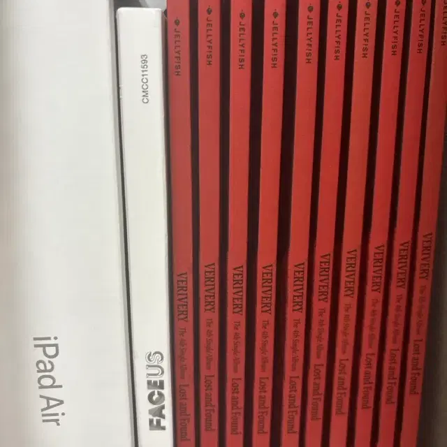 베리베리 Lost and Found 앨범