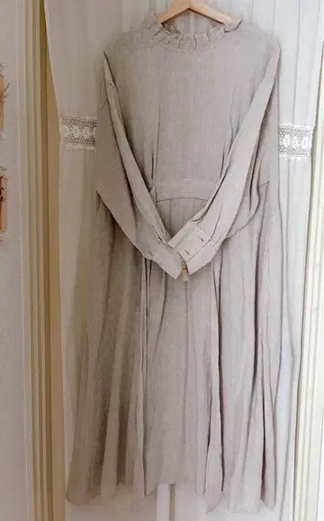 사만사 모스모스 타치카와 한정판 앞뒤 착용 프릴 옷깃 원피스