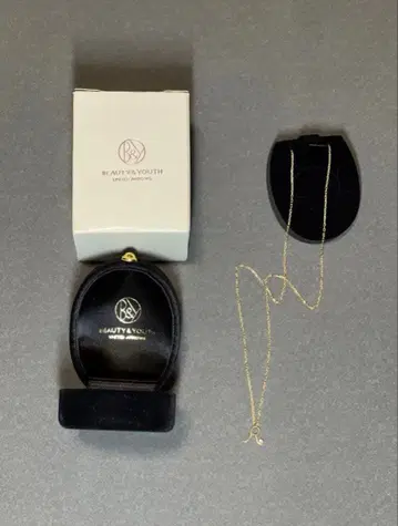 BEAUTY&YOUTH 알파벳 R 목걸이