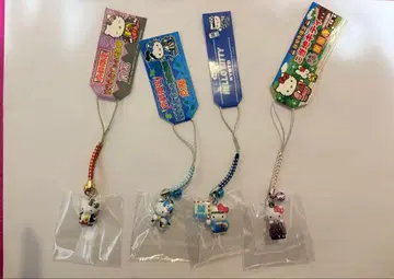 헬로키티 교토 한정 긴카쿠지 신센구미 스트랩 족쇄