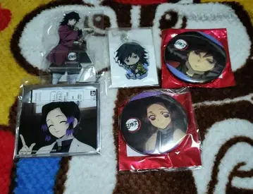 귀멸의 칼날 토미오카 기유, 코쵸우 시노부