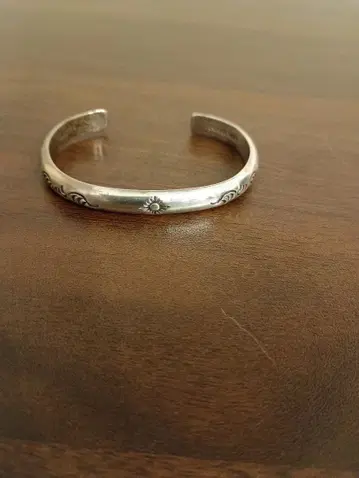 애리조나 프리덤 실버 뱅글 (작은 사이즈)