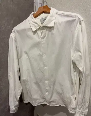 YAECA 화이트 컴포트 셔츠