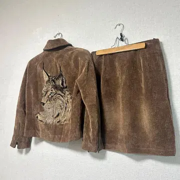 초레어 디자인 이타리야 셋업 자켓 스커트 야마네코