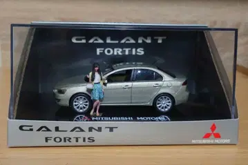미쓰비시 갤런트 포르티스 1/43 미니카