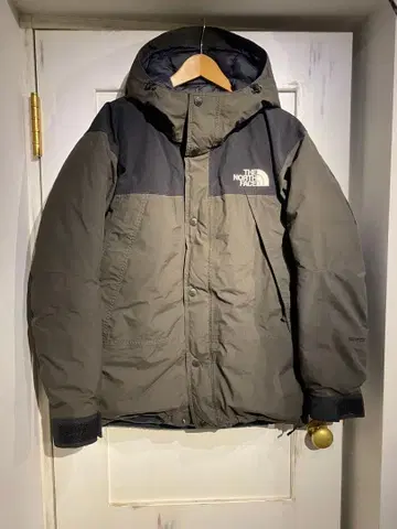THE NORTH FACE 마운틴 다운 자켓 올리브/블랙 L